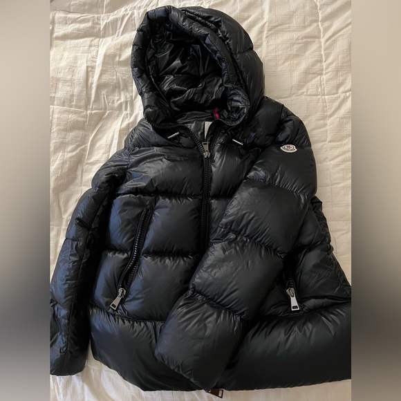 Moncler Seritte Black Short Down Jacket - Picture 3 of 11